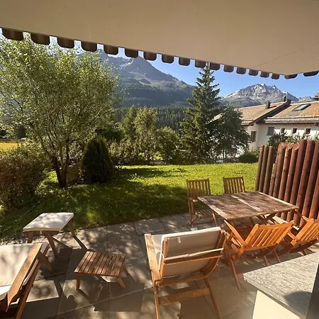 Apartman Cuntainta *